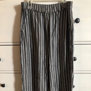 Capri loose bag pants with pockets